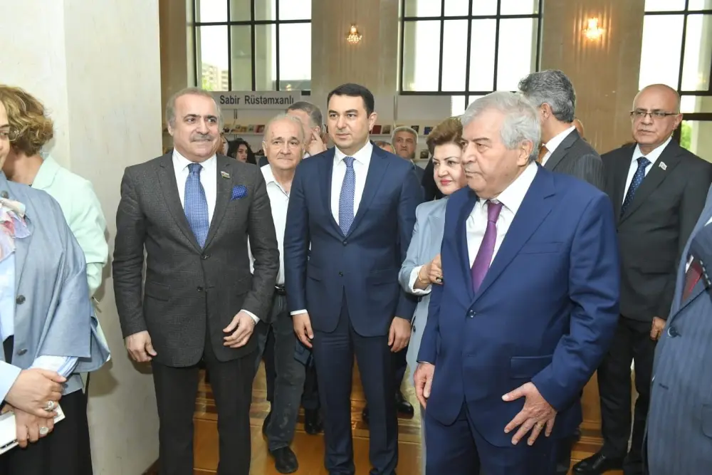 Sabir Rüstəmxanlının 80 illik yubileyi keçirildi - FOTO