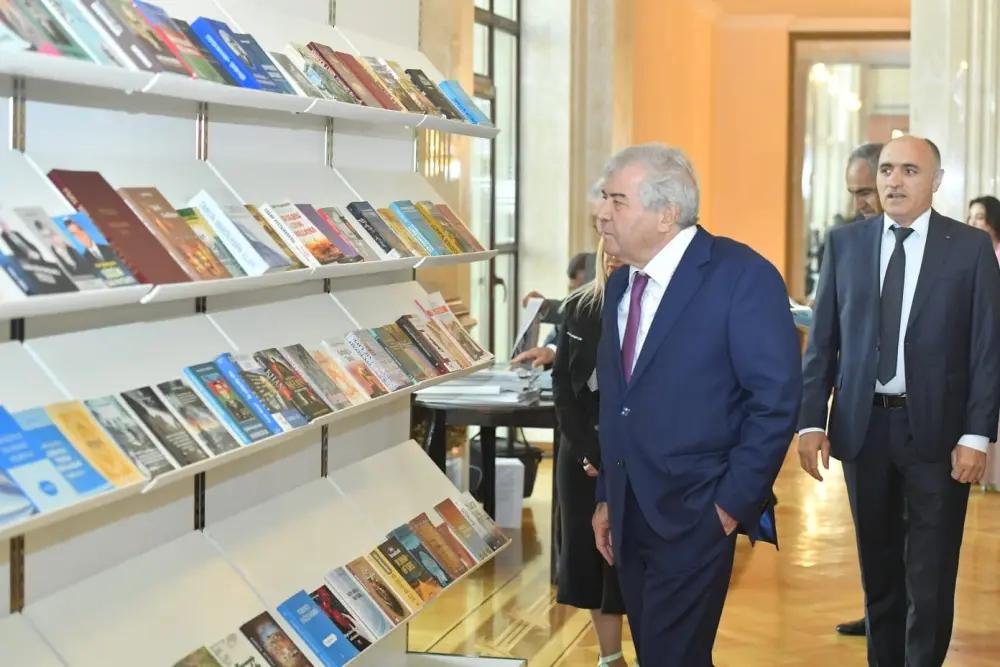 Sabir Rüstəmxanlının 80 illik yubileyi keçirildi - FOTO