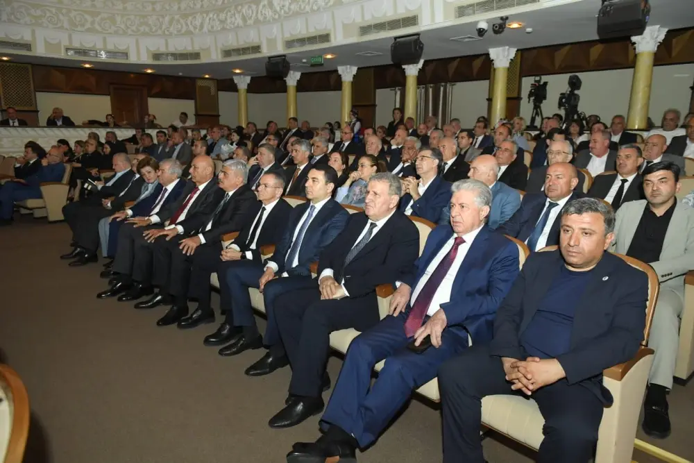Sabir Rüstəmxanlının 80 illik yubileyi keçirildi - FOTO