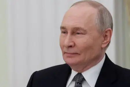 Putin Qazaxıstana getdi