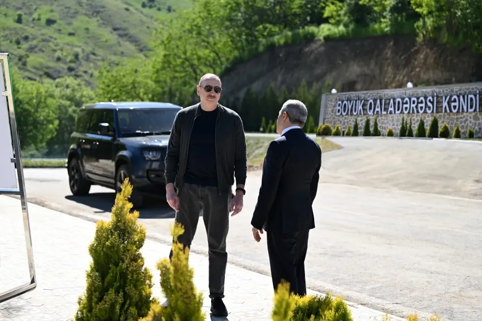 Prezident Böyük Qaladərəsində sakinlərlə görüşdü - Fotolar