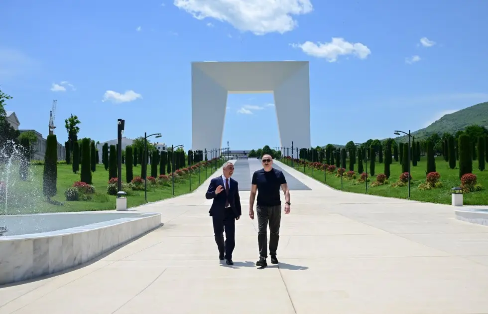 Prezident Xankəndidə Zəfər parkında - Fotolar