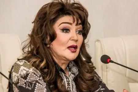 Nazpəri evindən oğurlanan 311 minlik qızıl və pullardan danışdı
