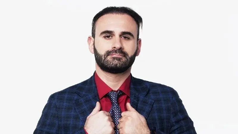 Tanınmış plastik cərrahın sertifikatı ləğv olundu -  FOTO