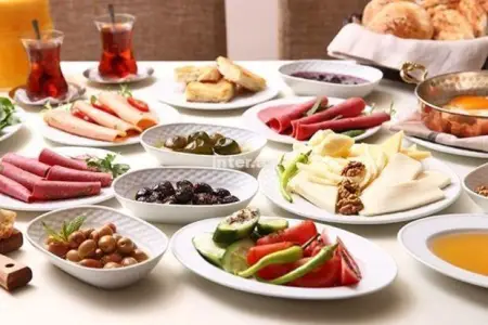 Səhər kolbasa yeyənlərə bəd xəbər