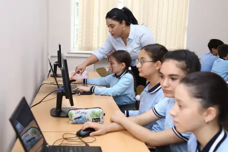 300 mindən çox şagird monitorinq olunacaq