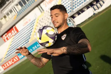 “Qarabağ” onunla müqavilə müddətini uzatdı