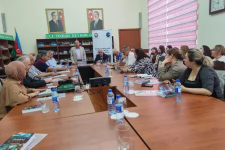 “Erməni vəhşiliyi: sənədlərin dili ilə” kitabının təqdimatı keçirilib - FOTOLAR