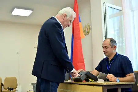 Ermənistan prezidenti səs verdi