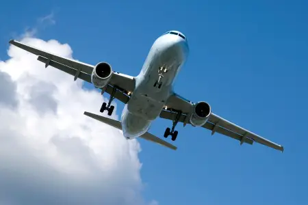 İranda hava limanı fəaliyyətini dayandırdı