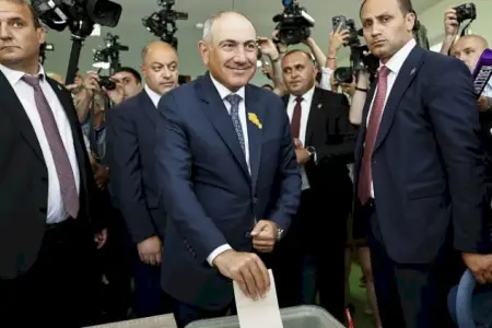 Bakıdan Paşinyana zəng olacaqmı? - Sabiq nazir AÇIQLADI