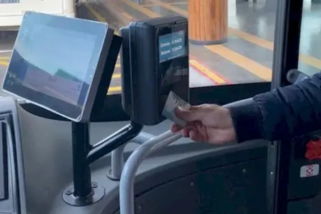 Avtobusa minənləri SEVİNDİRƏN QƏRAR 