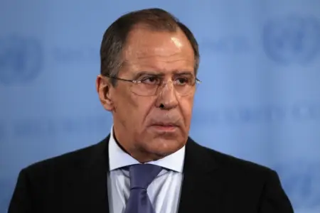 "Vladimir Putinə məktub yazıb, bütün dünyaya yaymaq nəzakətli davranış deyil"