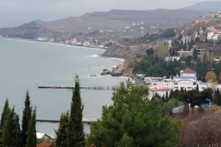 Ukrayna Krımda muzeyi vurdu