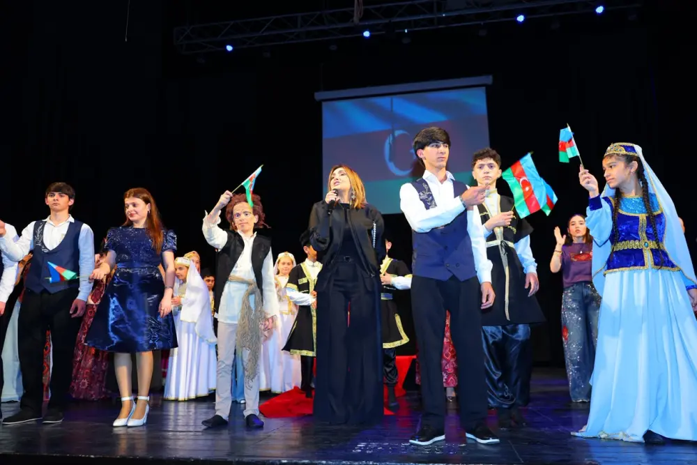  Eşitmə məhdudiyyətli şəxslərin II mədəniyyət festivalı keçirildi