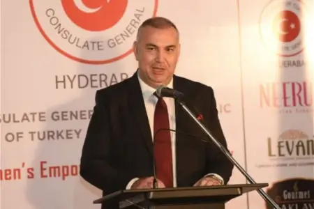 Türkiyə kazinoda görüntüləri yayılan Batumidəki baş konsulunu dəyişdi