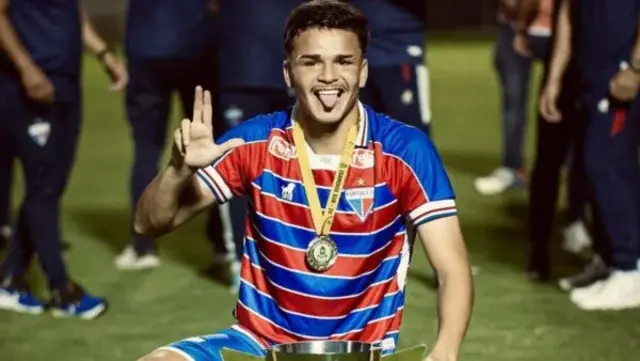 "Qarabağ"dan yeni transfer bombası: Gənc braziliyalı hücumçu yoldadır - FOTO