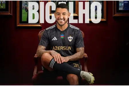 "Qarabağ" futbolçusu ilə müqavilə müddətini uzatdı