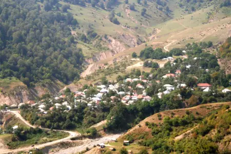 Qusarda sürüşmə oldu