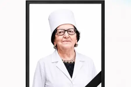 Nəzakət Salmanova vəfat etdi