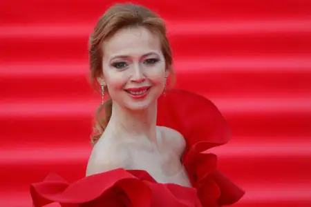 Zaxarova anasını paylaşdı