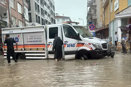 Türkiyədə aramsız yağış daşqına səbəb oldu – FOTOLAR
