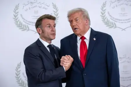 Tramp Parisdə Makronla görüşəcək