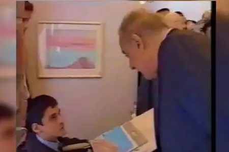 “O özü səninlə əlaqə saxlayacaq” - Ümumilli Liderin nadir görüntülərindən biri - Video
