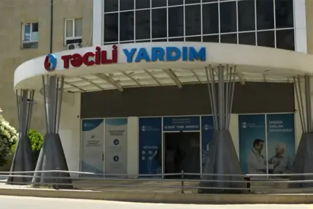 Halı pisləşən uşaq niyə müayinə edilməyib? - Həkimlərə ciddi xəbərdarlıq - Video