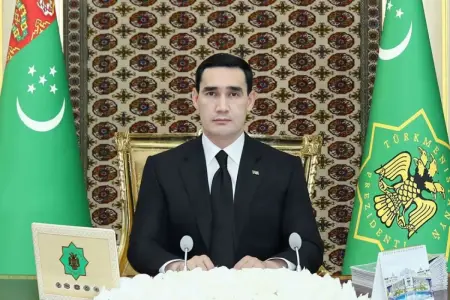 Sərdar Berdiməhəmmədov Azərbaycana gələcək