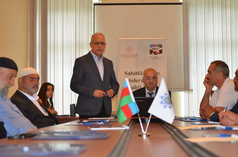 Şəkidə “Tolerant və multikultural Azərbaycan” mövzusunda ictimai müzakirə keçirildi - FOTOLAR