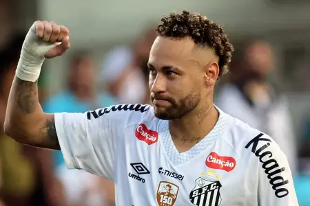 Neymar 3 il ərzində 4-cü dəfə ata olacaq