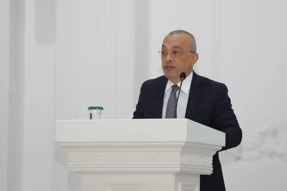 Prezidentin köməkçisi Qubada regional müşavirə keçirdi - FOTOLAR