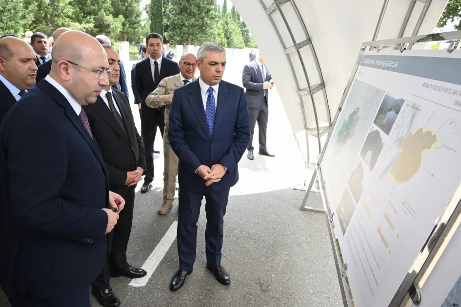 Dövlət rəsmiləri Ağdərənin Baş planı ilə tanış oldular - Fotolar 