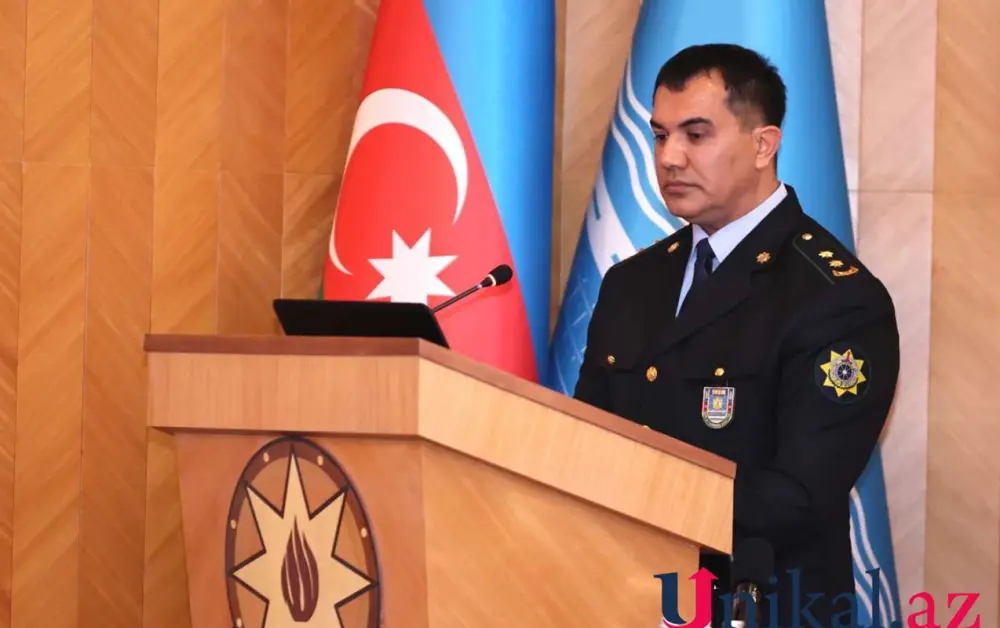Gömrük Komitəsinin İdarə rəisi işdən çıxarıldı - Foto
