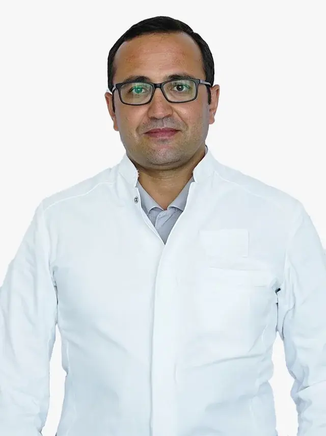 Nazir Dilqəm Məmmədovu bu klinikaya direktor təyin etdi