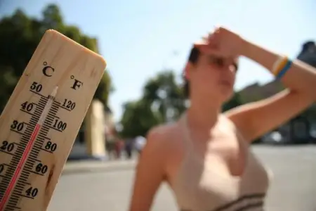 İngiltərədə qırmızı həyəcan: Temperatur 40 dərəcəyə çata bilər