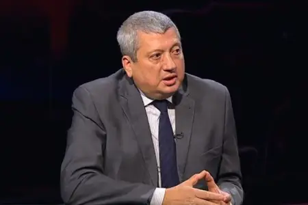 "ABŞ ilə İran arasında tezliklə sülh olmayacaq"