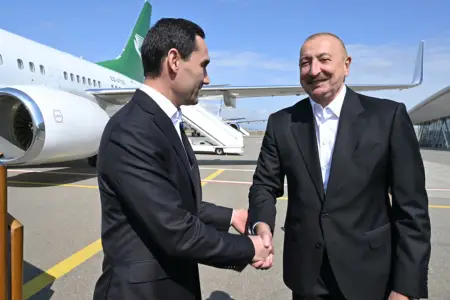 Prezident həmkarını Füzulidə qarşıladı - Fotolar