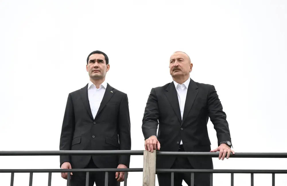 Türkmənistan Prezidentinə Qarabağ atı hədiyyə edildi