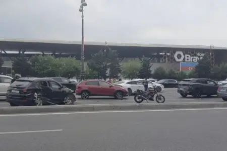 Heydər Əliyev prospektində ağır qəza - FOTOLAR