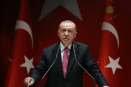 Ərdoğan3-cü dəfə prezidentliyə namizəd ola bilər
