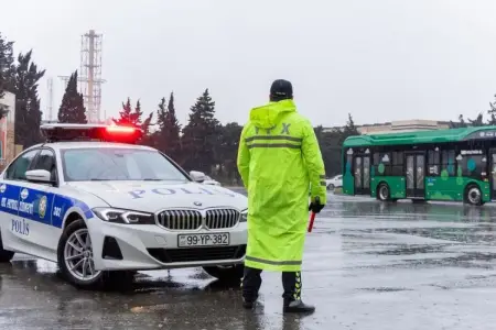 DYP yağışlı hava ilə bağlı sürücülərə müraciət etdi