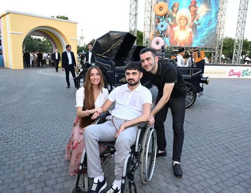 Leyla Əliyeva və Arzu Əliyeva “CandyFest” yay festivalında - FOTOLAR