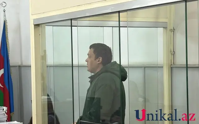 Bacısının nişanlısını bıçaqlayan şəxsin məhkəməsi keçirildi