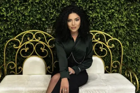 Videobloqer Günel Ağayeva məhkəmə qarşısında 
