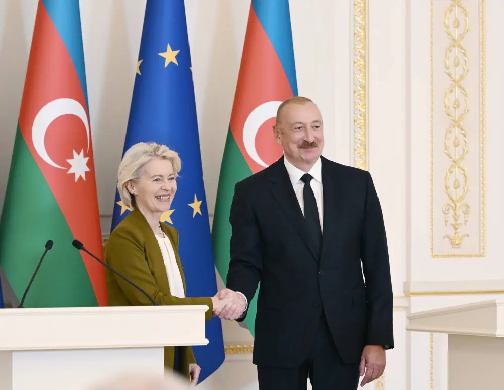 Prezident İlham Əliyev və Ursula fon der Lyayen mətbuata birgə bəyanatlarla çıxış etdilər – YENİLƏNDİ