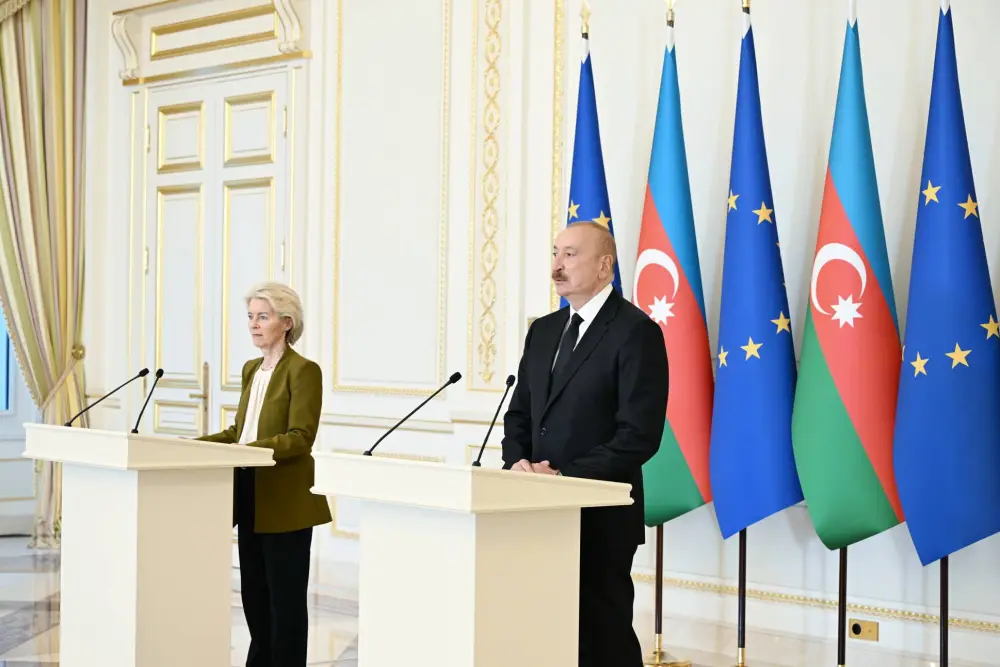 Prezident İlham Əliyev və Ursula fon der Lyayen mətbuata birgə bəyanatlarla çıxış etdilər – YENİLƏNDİ