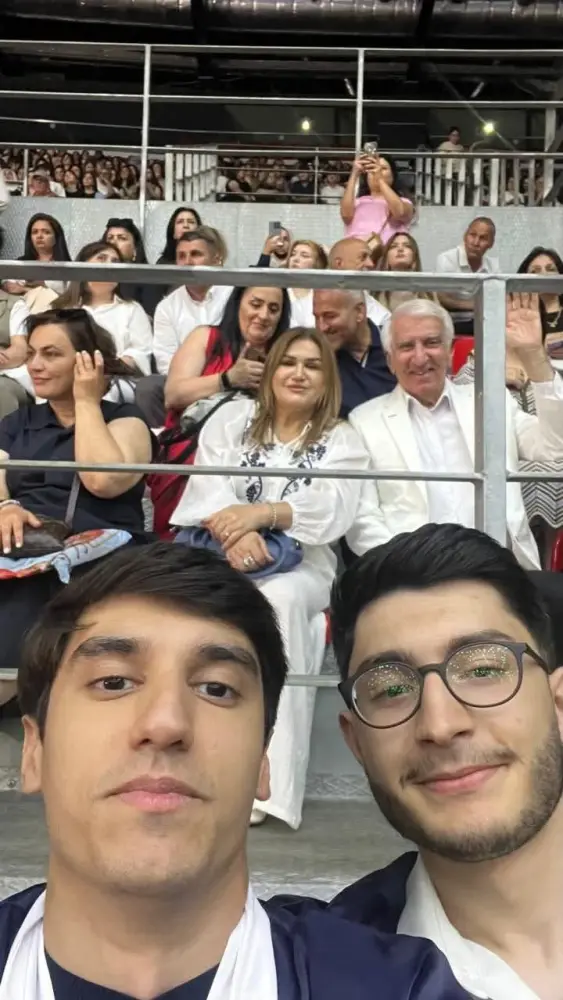 Xalq artistinin oğlu məzun oldu - FOTO