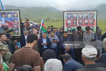 Birinci Qarabağ müharibəsi şəhidi Bahadur Kamalovun qalıqları dəfn edildi